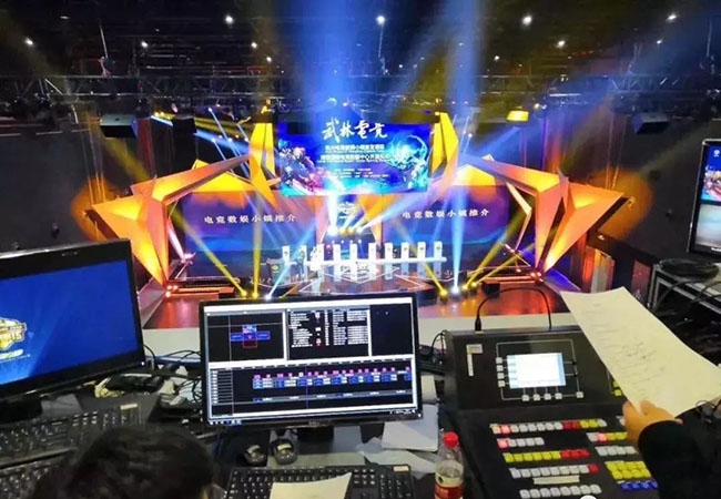 转型中的304AM永利：完成硬件制造商到综合服务运营商的跨越式蜕变