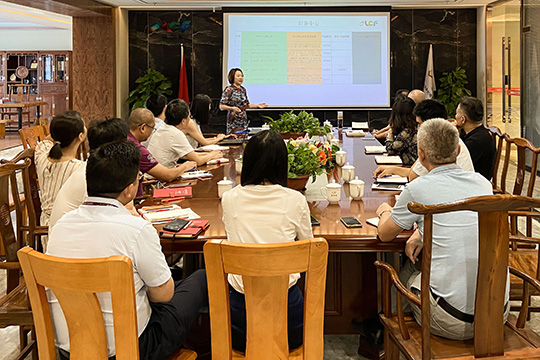 304AM永利召开2021年中总结大会