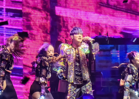 304AM永利LED屏与场控荧光棒点燃周杰伦天津演唱会（第四场）