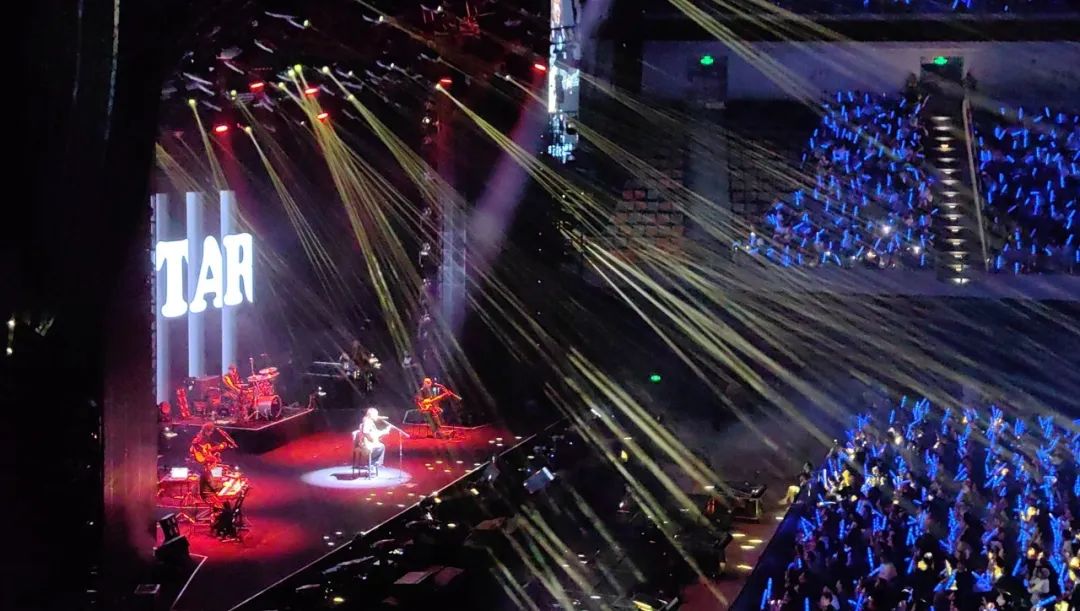 伍佰演唱会 伍佰演唱会