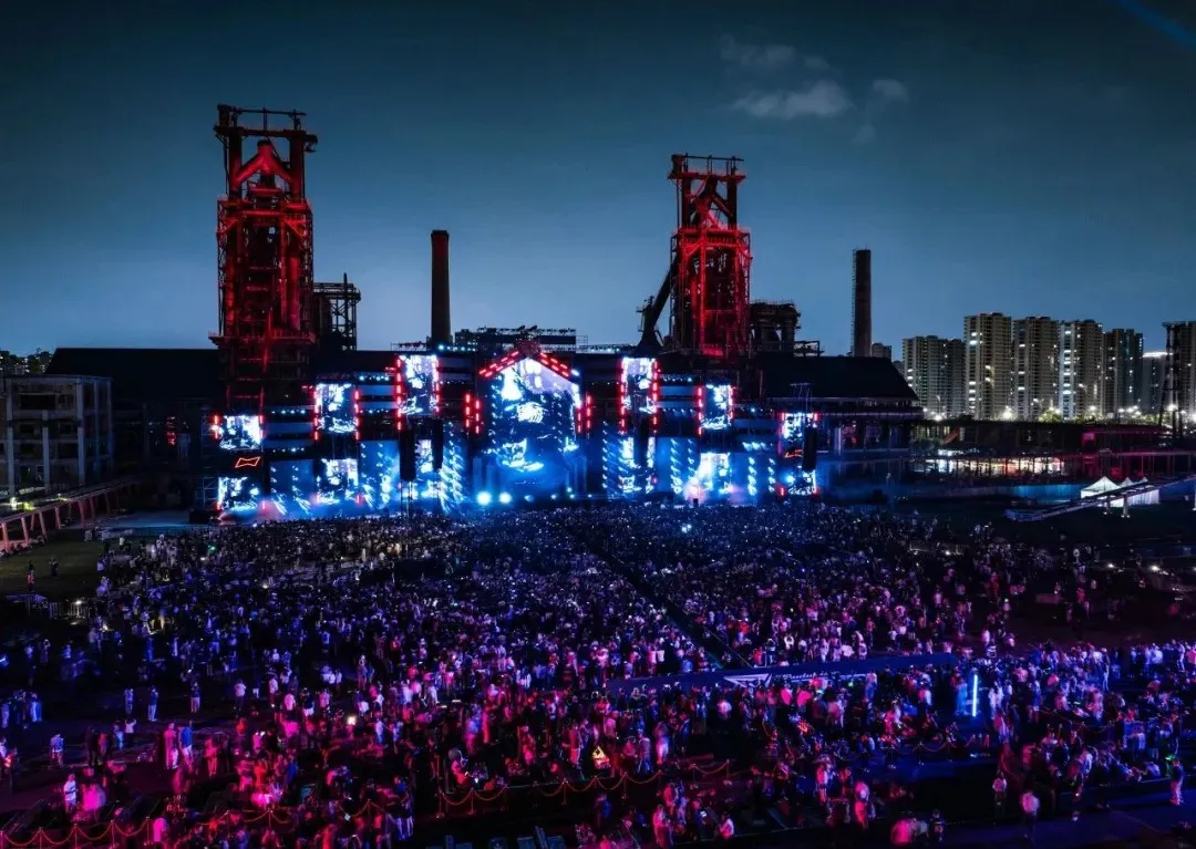 风暴音乐节LED显示屏